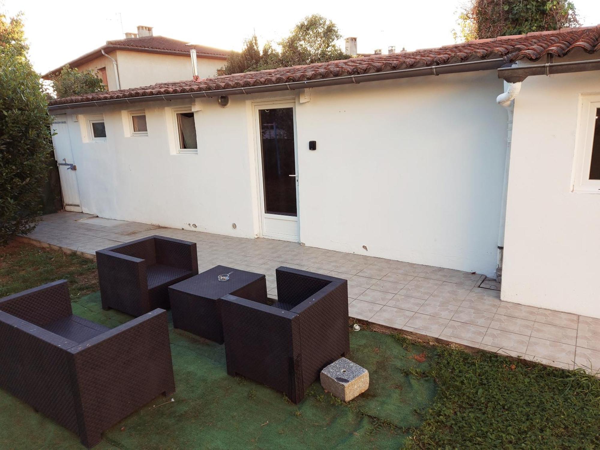 Studio Au Calme Wifi 600M Centre Ville Parking Gratuit Devant Castres  Exterior foto